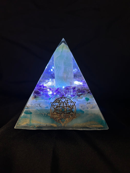 Carribean Calcite Lamp