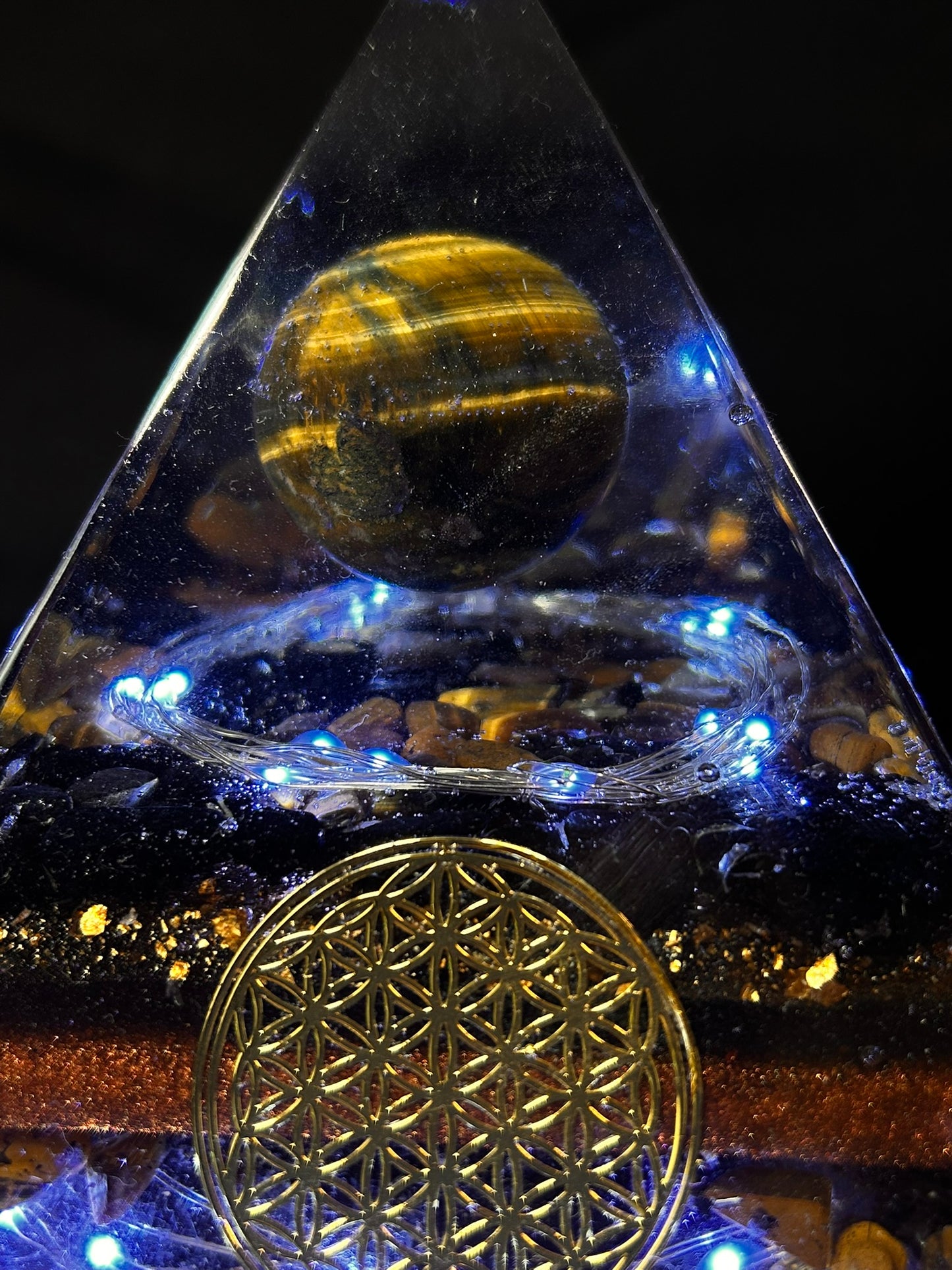 Orgonite Tigers Eye Pyramid Lamp